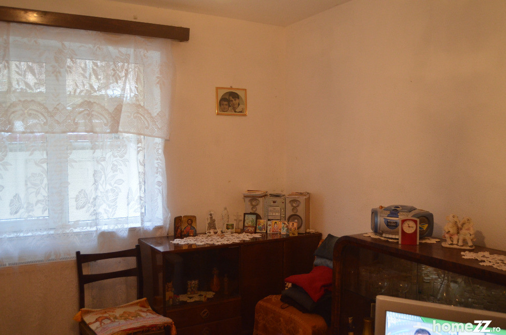Apartament 2 camere, Cezar Petrescu