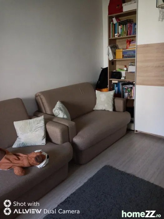 Apartament 3 camere, Groapa