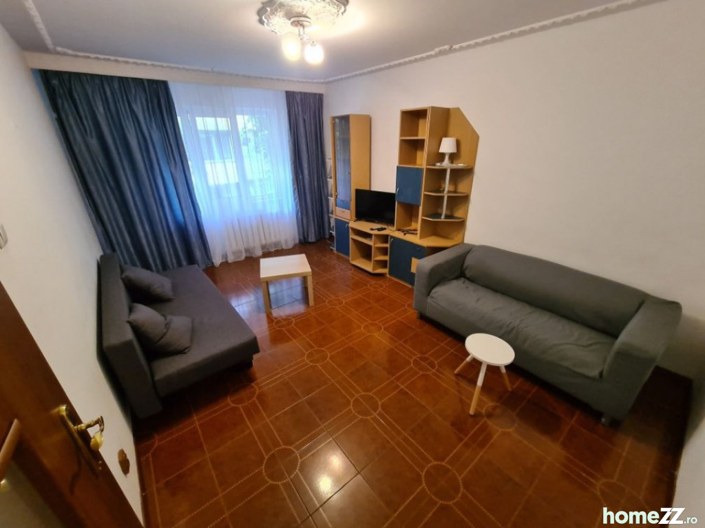 Apartament 3 camere, Muncii