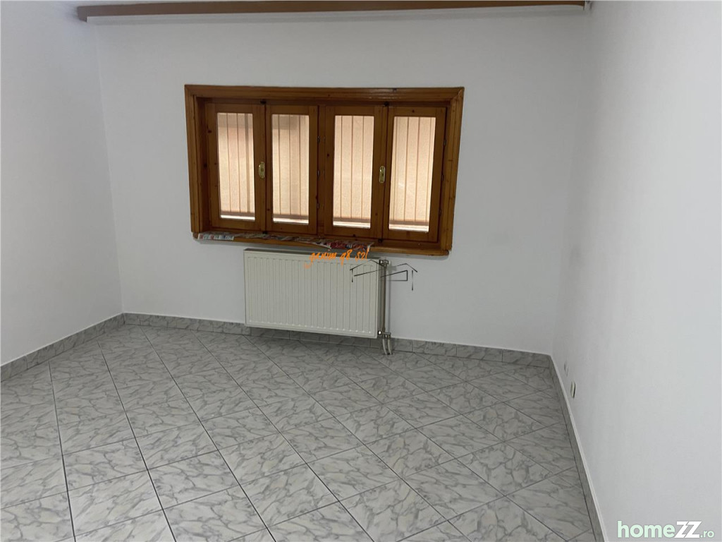 Apartament 4 camere, Brailei