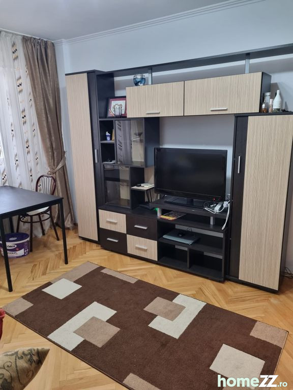 Apartament 2 camere, Panduri