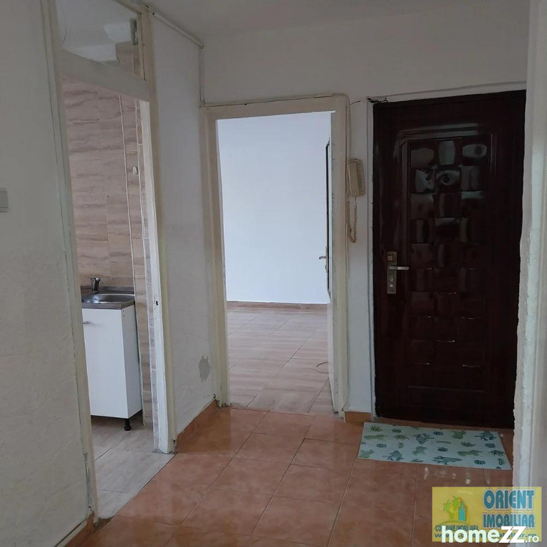 Apartament 2 camere, CET