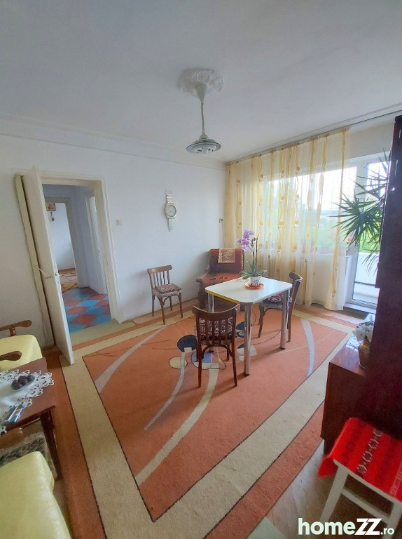 Apartament 3 camere, Tatarasi