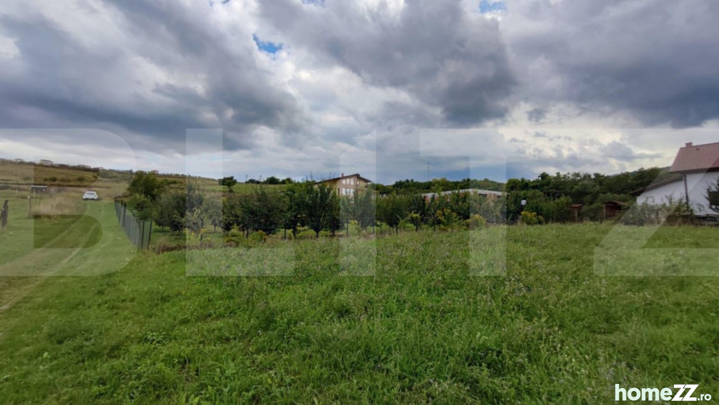 Teren, 619 m²