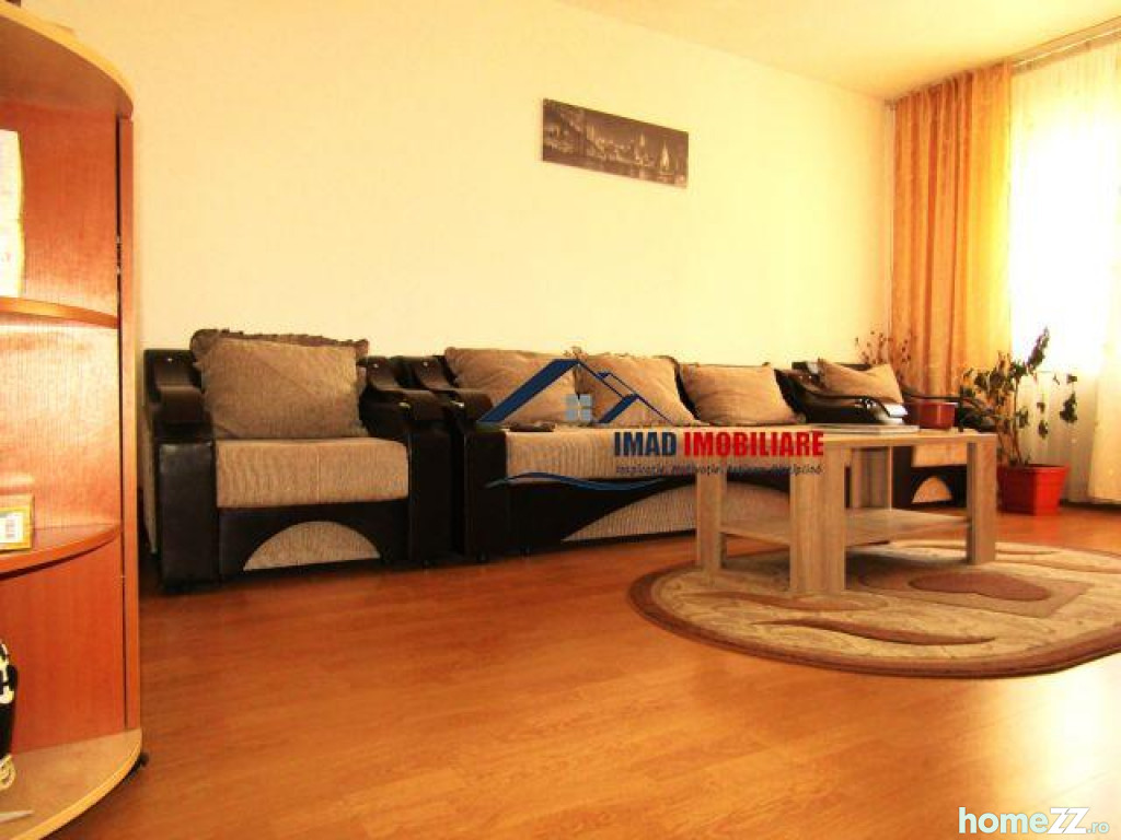 Apartament 3 camere, Micro 11