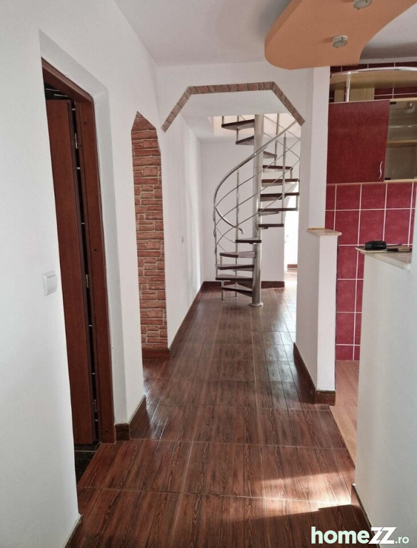 Apartament 4 camere, Ultracentral