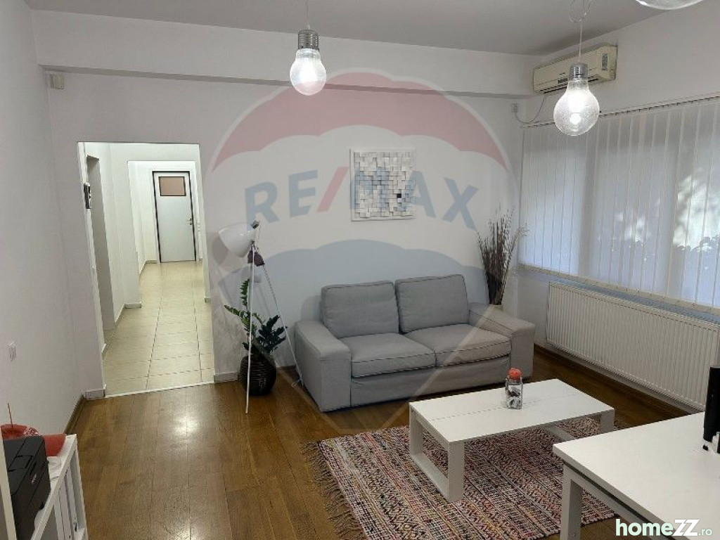 Apartament 3 camere, Obor