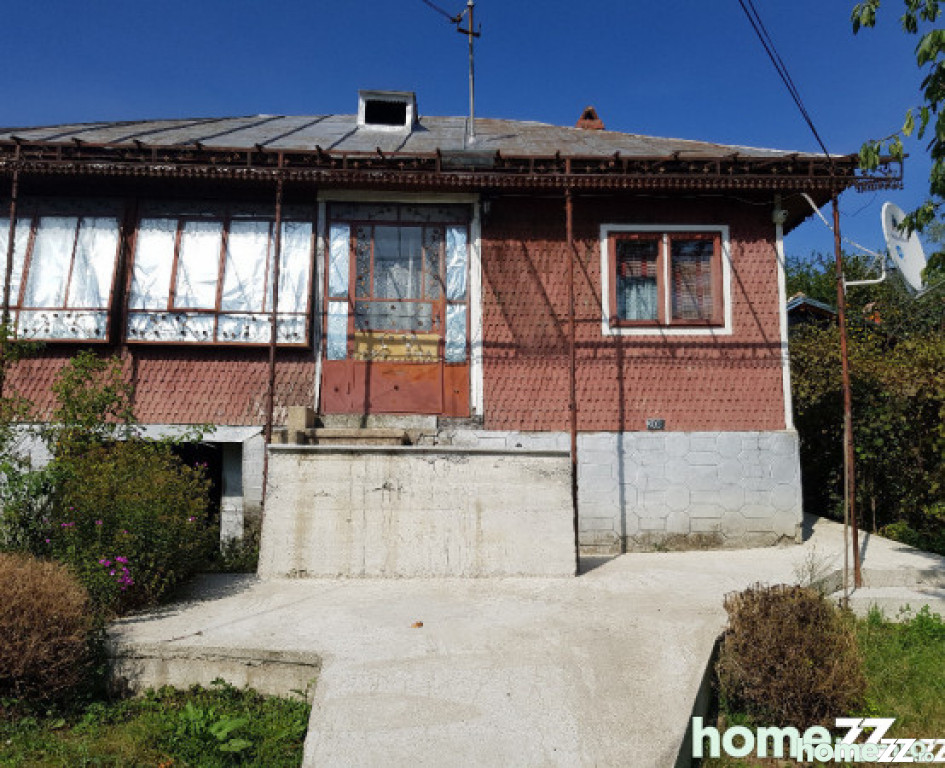Casa si teren in comuna batrani, prahova Central