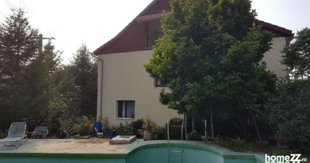 Vila cu piscina pentru cei pretentiosi,Onesti zona de sus
