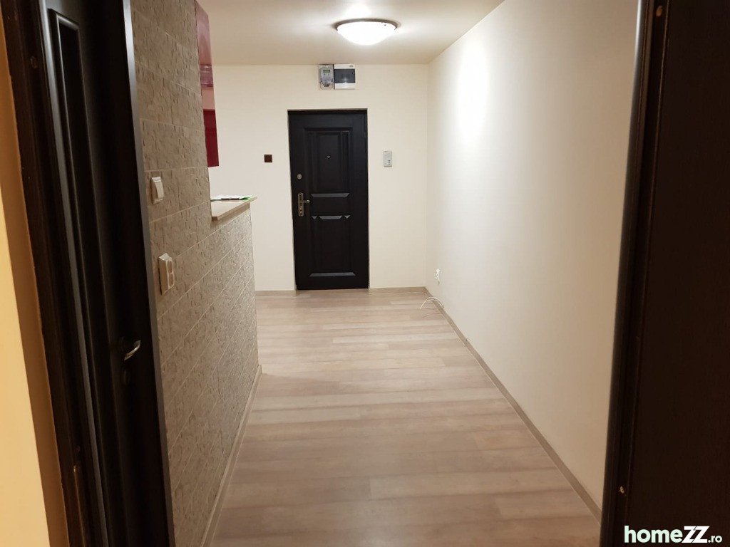 Apartament 2 camere etaj 2,zona Carpati