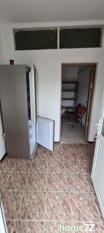 Cazare muncitori - 3 camere - centrala proprie - 250 euro