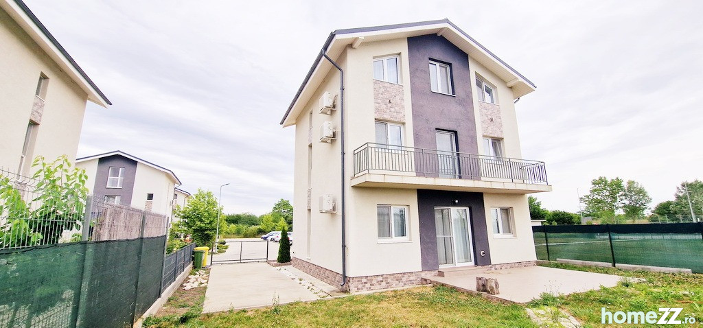 Casă - Vilă 5 camere, Ferme, comision 0%