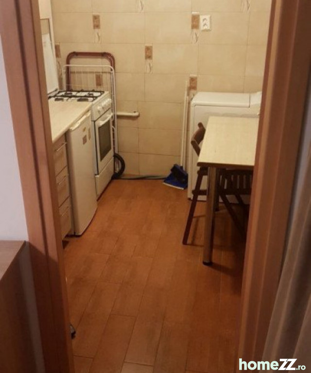 Apartament 1 cameră, Sala Palatului