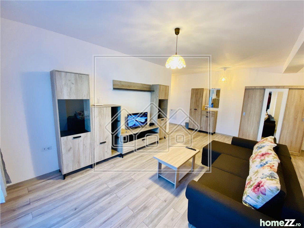 Apartament 3 camere, Piata Cluj