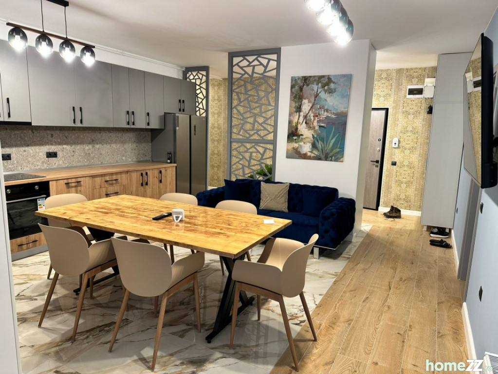 Apartament 3 camere, Piata Cluj