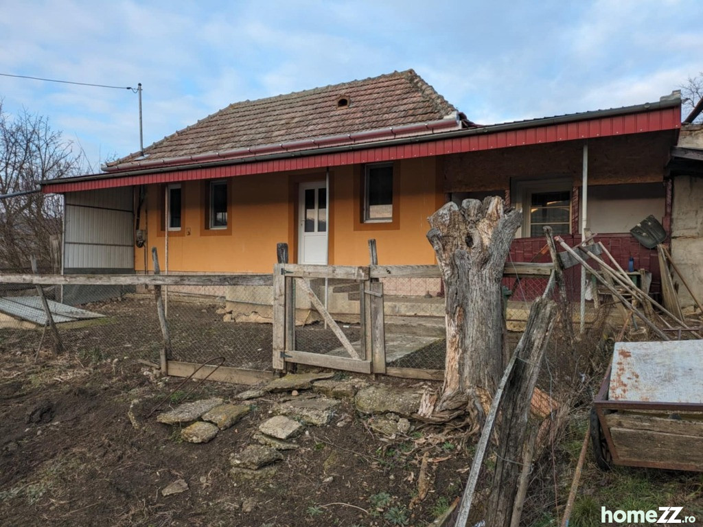 Casă - Vilă 3 camere, Nord-Vest