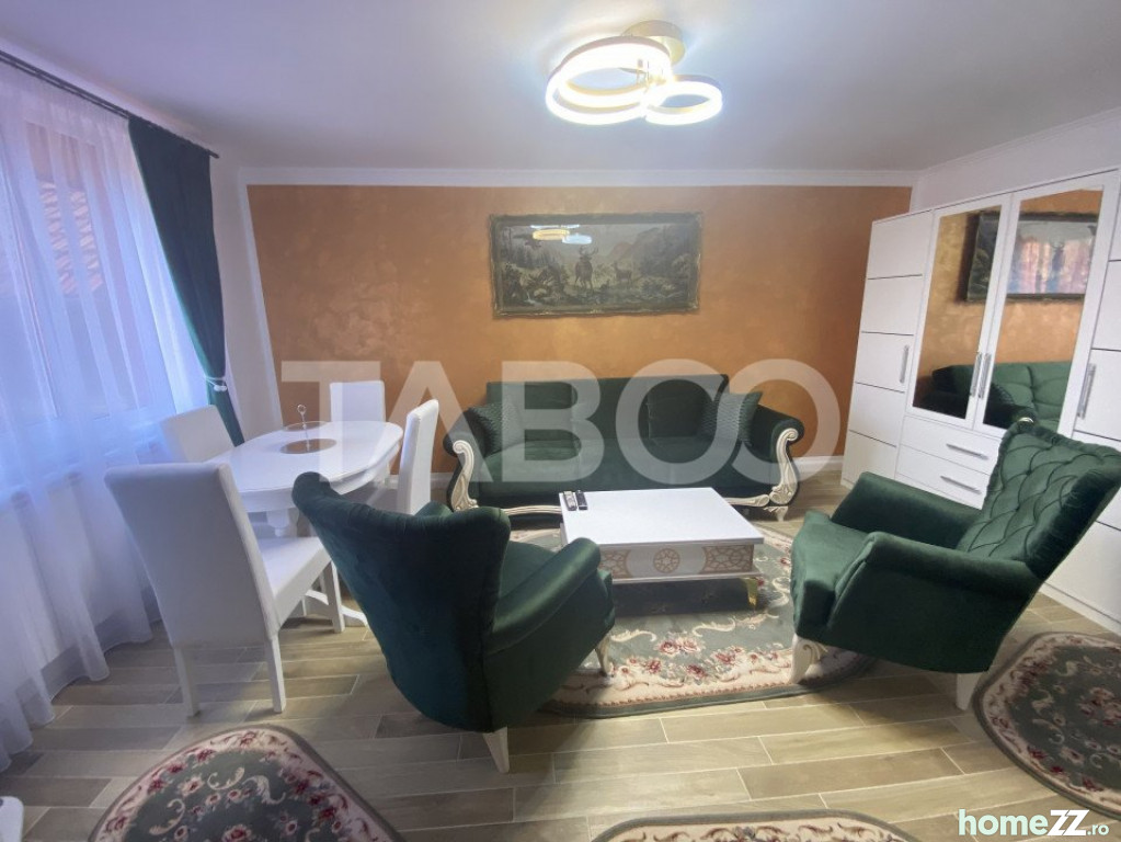 Apartament 3 camere, Central