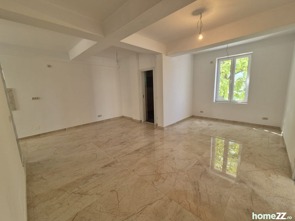 Apartament 4 camere, Straulesti