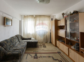 Apartament cu 3 camere de vânzare în zona Letea, Bacău