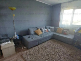 COLOSSEUM: Apartament cu 2 camere, decomandat - zona Triaj
