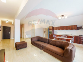 Apartament spațios cu 3 camere zona Intim
