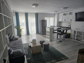 Apartament 4 camere terasa de inchiriat zona Kogalniceanu