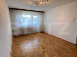Apartament 4 camere, 90 mp, Dambu Pietros