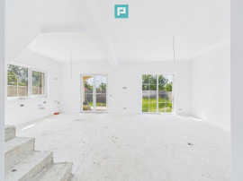 Jumătate de Duplex Modern &icirc;n Giarmata