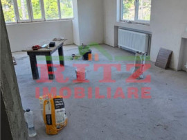 Nou! Ap. 2 cam., S= 49 mp, zona Gara-Caracal!