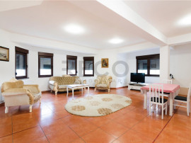 RECO Casa 5 dormitoare, 2 bai, Paleu