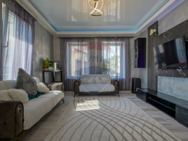 Casă / Vilă Săsească cu 6 camere de v&acirc;nzare in Vulca...