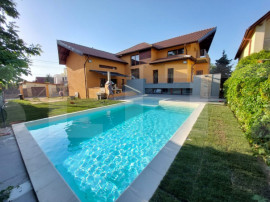 Vilă modernă 440 mp cu piscină și 9 camere &ndash; Dumbrăvi