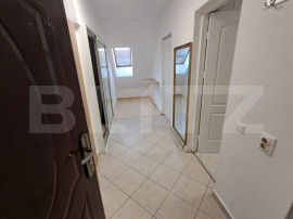 Apartament tip mansarda in zona porii, parcare inclusa