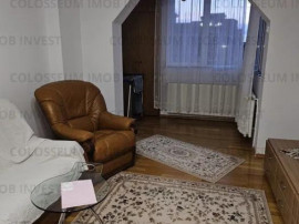 Apartament 2 camere semidecomandat - zona Racadau
