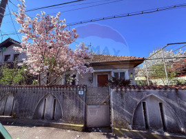 Casă de vanzare cu curte | 4 camere | Zona Gorjului | Te...