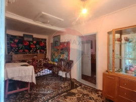 Casă cu 3 camere de v&acirc;nzare in Jiliste