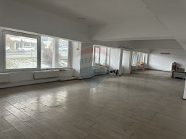 Spațiu comercial de 166mp de &icirc;nchiriat &icirc;n zona Calea R...