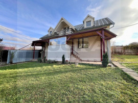 Casa individuala, 5 camere, 150mp utili, 700mp teren, Col...