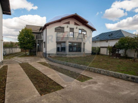 Casă / Vilă cu 5 camere de v&acirc;nzare