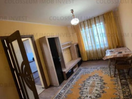 Garsoniera decomandata - zona Astra