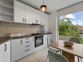 Apartament modern 3 camere+terasǎ, locație de vis Bourg...