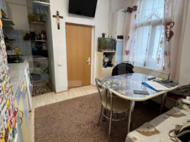 Casă cu 3 camere cu potențial de mansardare &icirc;n Gruia!