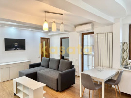 Cumpără Smart: 2 Camere cu boxă 13 Septembrie - Petre ...