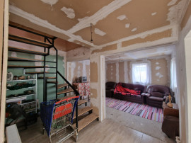 CASA 3 Camere+TEREN 1338 MP Crevedia / Cocani / Toate utilit