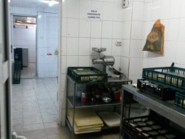 Fast-food cu profit garantat sector 2