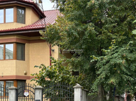 Vila Premium, Robusta, Versatila, Colentina (Parc Plumbuita)