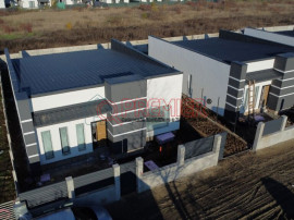 Case moderne de v&acirc;nzare &icirc;n Berceni &ndash; ansamblu nou