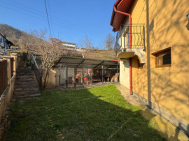 Vilă 336 mp utili, garaj 2 mașini, teren 380 mp, zona Griv
