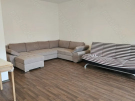 Apartament tip studio, open space - zona Tractorul