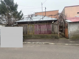Teren cu casa demolabila din paianta Sos Alexandriei- Luk...